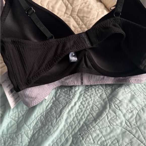 Nautica Black and Gray Bras with Seamless Design - Picture 2 of 4